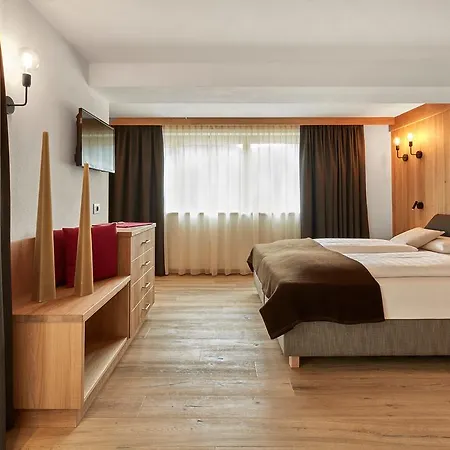 Aparthotel Mugun Corvara In Badia