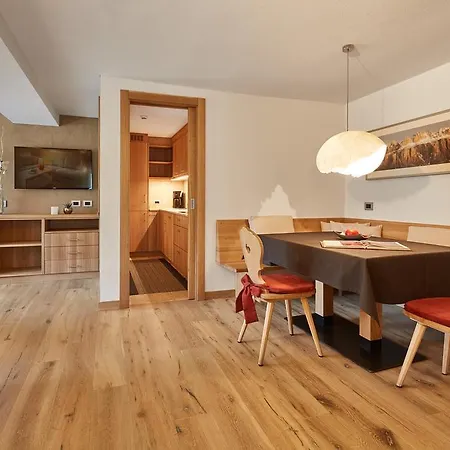 Mugun Aparthotel 3*