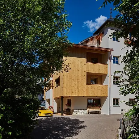 Aparthotel Mugun 3*